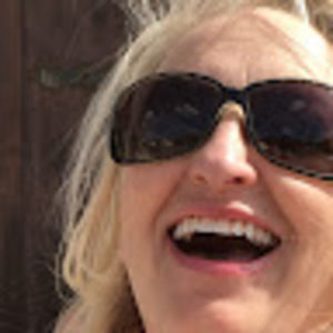 Meet your Posher, Leanne